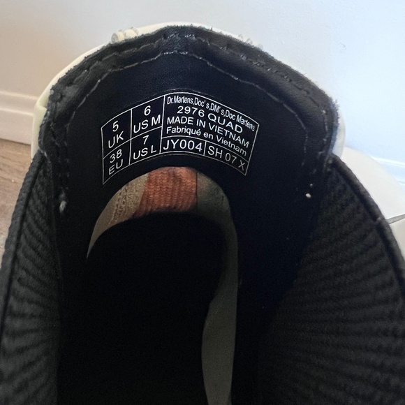 2976 Quad Platform Chelsea Boot - White - Size 6 - Picture 9 of 11